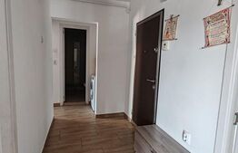 Apartament 3 camere, 72 mp, zona Hotvon