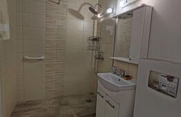 Apartament 3 camere, 72 mp, zona Hotvon