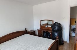 Apartament 3 camere, 72 mp, zona Hotvon