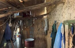 Casă 78 mp, teren 5.8 ari, utilități, zona Ferneziu 