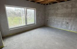 Casă semifinisată Tăuții Măgherăuș, 136 mp, teren 19 ari