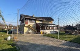 Vilă premium Tăuții de Sus, 250 mp, teren 14 ari, tenis & panoramă