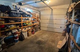 Vilă premium Tăuții de Sus, 250 mp, teren 14 ari, tenis & panoramă