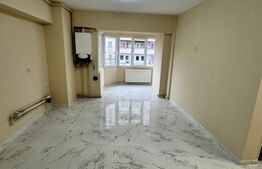 Apartament de vanzare, 47 mp, zona Central 