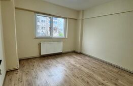Apartament de vanzare, 47 mp, zona Central 