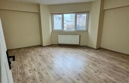 Apartament de vanzare, 47 mp, zona Central 