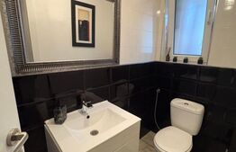 Vilă modernă cu jacuzzi & zonă lounge premium, 900 mp teren