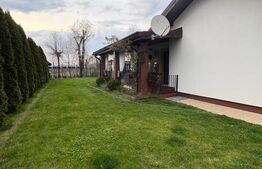 Vilă modernă cu jacuzzi & zonă lounge premium, 900 mp teren