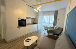 Apartament 3 camere, 2 băi, 57 mp, mobilat, parcare, zona Centru Vechi