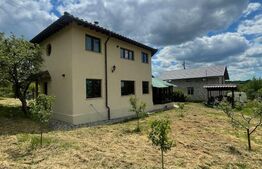 Casă ecologică din beton de canepă, 200 mp, 11 arii teren, zona Tautii de Sus