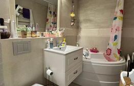 Oportunitate! 3 camere decomandate, 64 mp utili, 2 băi, boxă subsol, pret nou 