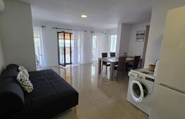 Etaj vilă, 2 dormitoare, 100 mp, terasă, grădină 700 mp și 2 parcări, zona Nord