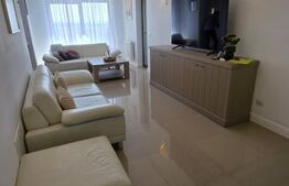 Etaj vilă, 2 dormitoare, 100 mp, terasă, grădină 700 mp și 2 parcări, zona Nord