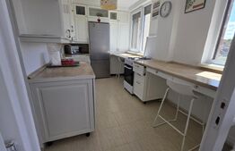 Apartament 3 camere, 75 mp, 2 băi, AC, utilat complet, zona Orasul Vechi 