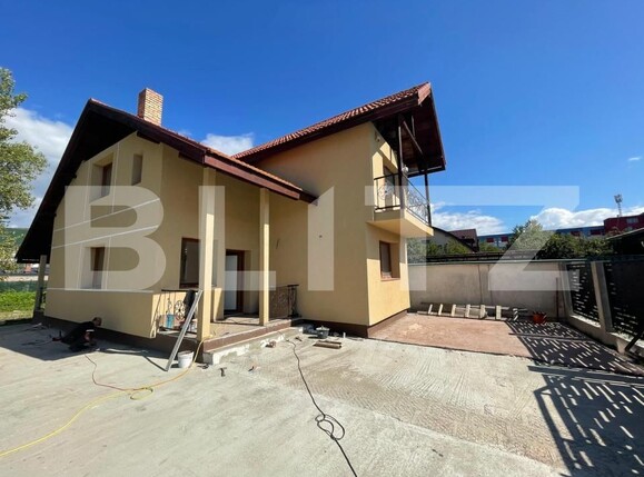 Casa de vânzare 4 camere Est - 196823CV | BLITZ Baia Mare | Poza1