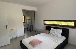 Casă P+M, 1039 mp teren, 200 mp, vedere la munte, 4 camere, garaj, zona Griviței