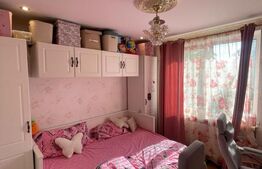 Apartament cu 3 camere, 63 mp, etaj 3, 2 băi, balcon și boxă, zona Sasar