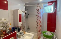 Apartament cu 3 camere, 63 mp, etaj 3, 2 băi, balcon și boxă, zona Sasar