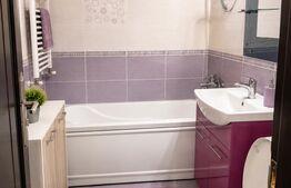 Apartament 2 camere, decomandat, 56 mp, 2 balcoane, etaj 1, zona Hotvon