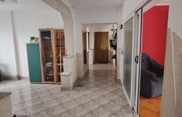 Apartament cu 4 camere, decomandat, 90 mp utili, zonă Republicii