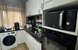 Apartament 3 camere, 67 mp, complet renovat, etaj 1, zona Central 