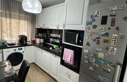 Apartament 3 camere, 67 mp, complet renovat, etaj 1, zona Central 