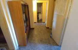 Apartament 3 camere, 57 mp, decomandat, zona Săsar 