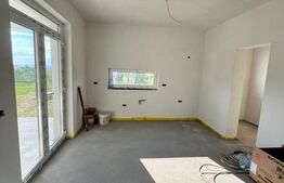 Casă individuală, 114 mp, teren 694 mp, zona Satu Nou de Jos