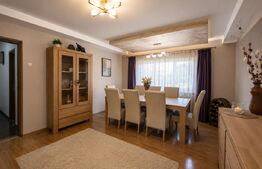 Apartament cu 4 camere, 94 mp, zona Central 