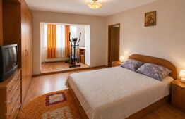 Apartament cu 4 camere, 94 mp, zona Central 