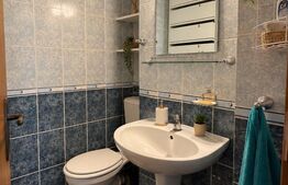 Apartament cu 4 camere, 94 mp, zona Central 