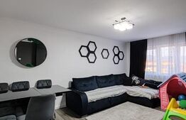 Apartament 3 camere, 71 mp, zona Hotvon