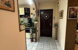 Apartament 4 camere, 80 mp, zona Central 