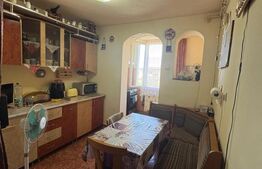Apartament 3 camere, 64 mp utili, etaj 4/4 – acoperiș , orientare vest