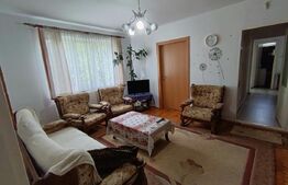 Apartament 4 camere, etaj 4/4, cu acoperiș, zona Sasar, Baia Mare