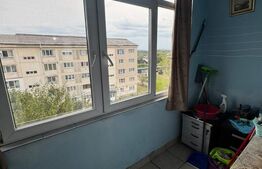 Apartament spatios gata de mutare 