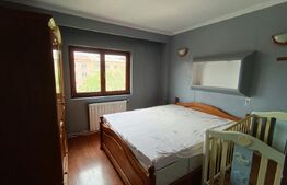 Apartament cu 3 camere și garaj, zona Republicii 