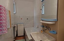 Apartament 3 camere decomandat, et. 2/4, cu garaj sub bloc