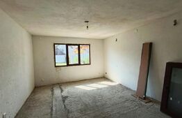 Casă semifinisată zona Valea Borcutului cu panoramă superbă spre pădure 