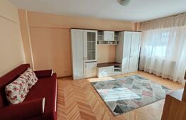  Garsonieră de închiriat, 36 mp, etaj 2, Bulevardul Republicii colt cu Traian