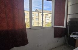 Apartament cu 3 camere, 74 mp, zona Central