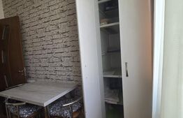 Apartament cu 3 camere, 74 mp, zona Central