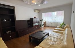 Apartament 3 camere, 82 mp, zona Ultracentral 
