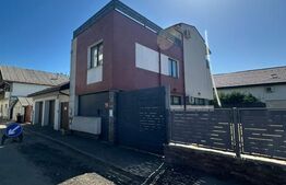 Casa de inchiriat, 143 mp, curte 260 mp, zona Centrul Vechi