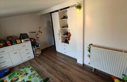 Apartament 4 camere, 95 mp, zona Central 