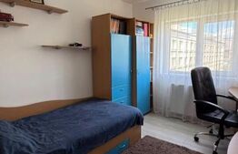 Apartament 3 camere, 96 mp, zona Central 