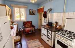 Casă  cu teren generos de 40 ari și panoramă deosebită – Cavnic, Maramureș
