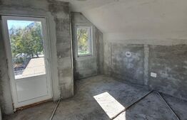 Casa P+M de aprox.140 mp, cu 10 ari livada de pomi si 1,5ari de gradina in Nepos 