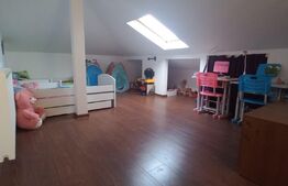 Apartament 2 camere,  zona Decebal , cu scara interioara