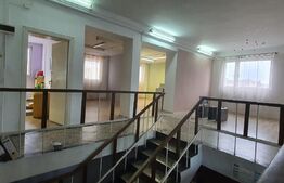 Spatiu comercial pe 2 nivele,spatii depozitare + parcari, in zona foarte buna! 